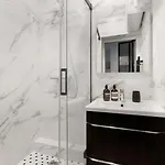 Cozy Suite Eiffel Tower
